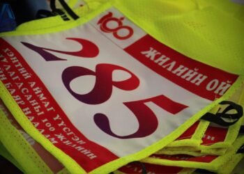 ХУРДАН МОРИНЫ УРАЛДААНЫ ҮЕЭР 28 ХҮҮХЭД МОРИНООСОО УНАЖЭЭ