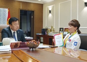 Б.АЛТАНТОТЬ “ЧИНГИС ХААНЫ ЦОМ-2023” ОЛОН УЛСЫН ТОГООЧДЫН ТЭМЦЭЭНЭЭС ХҮРЭЛ МЕДАЛЬ ХҮРТЖЭЭ