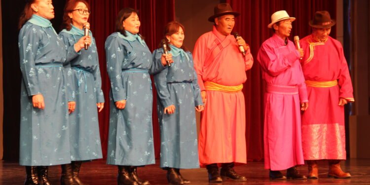 АЙМГИЙН ЗАСАГ ДАРГЫН ИВЭЭЛ ДОР “АХМАДЫН УРЛАГИЙН 3 ДУГААР НААДАМ” ЭХЭЛЛЭЭ