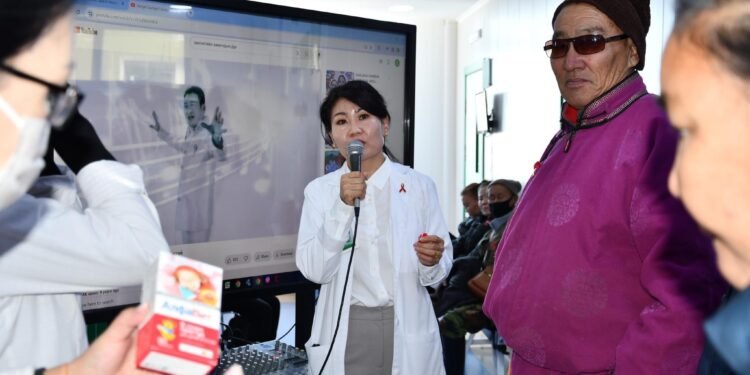 ДОХ-тэй тэмцэх өдрийг тохиолдуулан “Нээлттэй хаалганы өдөрлөг” зохион байгууллаа