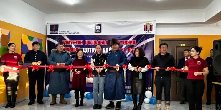 Хэрлэн сум | Тэмүүжин цогцолбор сургууль 100 ортой шинэ дотуур байртай боллоо