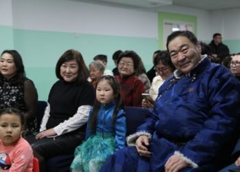 Хэрлэн I, V цэцэрлэгийн нийт 250 ортой өргөтгөлийн барилгууд нээлтээ хийжээ