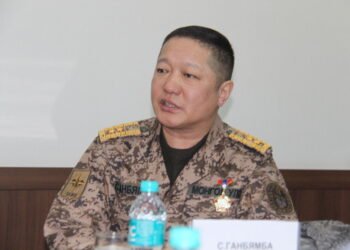 Зэвсэгт хүчний жанжин штабын дарга хошууч генерал С.Ганбямба Хэнтий аймагт ажиллаж байна