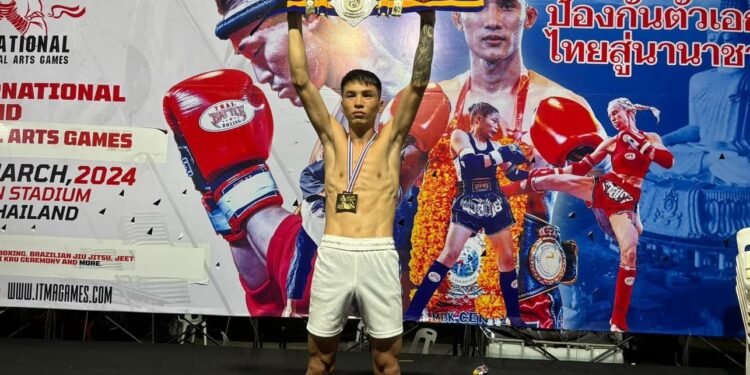 Хан Хэнтийн хүү Ц.Амарсанаа  дэлхийн хошой аварга боллоо