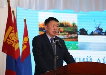 Монгол улсын тэргүүний сум Дадал эсвэл Мөнххаан уу?