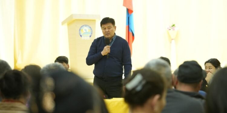 ХХААХҮЯ-ын сайд Х.Болорчулуун Дорнод аймгийн Баяндун сумын ногоочидтой уулзлаа