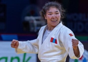 Л.Энхрийлэн хоёр дахь ялалтаа авч шөвгийн наймд шалгарлаа