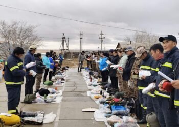 Онцгой байдлын газрын томилгоот "Шуурхай бүлэг" сумдад ажиллаж байна