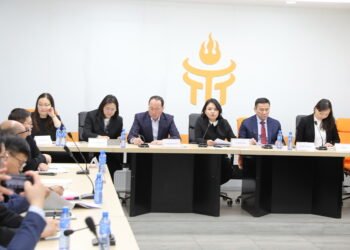 УИХ-ын гишүүд Тавантолгой түлш компанийн үйлдвэртэй танилцлаа