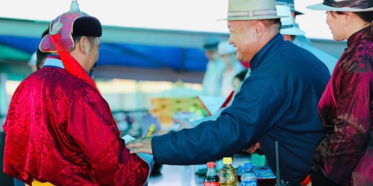 Хэнтий | Урианхай сурын харваанд спортын мастер Б.Золзаяа түрүүллээ