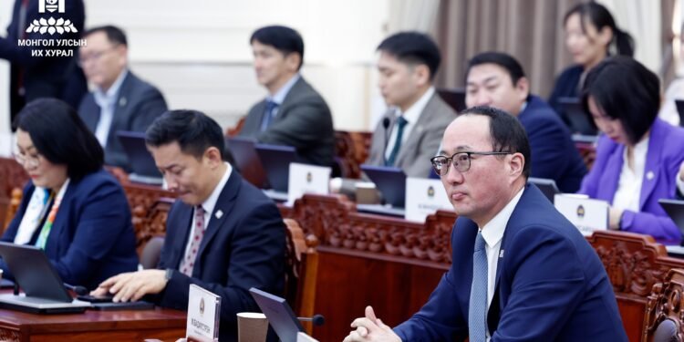 М.Бадамсүрэн: Хүүхдийн мөнгө бол зардал биш