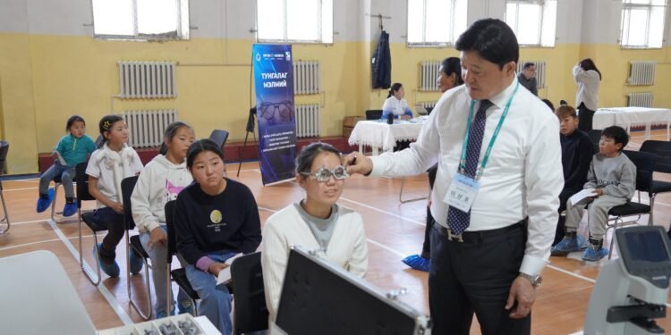 "Тунгалаг мэлмий" хүмүүнлэгийн аян үргэлжилж байна