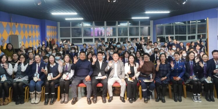 “Бэрх хотын ирээдүйн эзэд” хүүхдийн чуулган зохион байгуулагдлаа