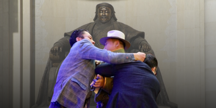 Ардчилсан намынхан зодолдож Алтангэрэл нь салгав