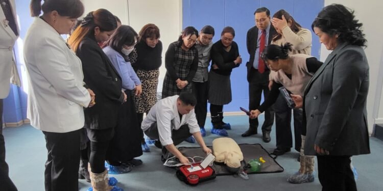 “Булганы сэргэлт – Эрүүл Булган” хөтөлбөрийн хүрээнд багийн эмч нарын чадварыг дээшлүүлэх сургалт Улаанбаатар хотод зохион байгуулагдаж байна
