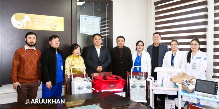 ММСУХ нь  ЭХЭМҮТ-ийн хоёр тасагт 20 орчим сая төгрөгийн тоног төхөөрөмж хандивлалаа