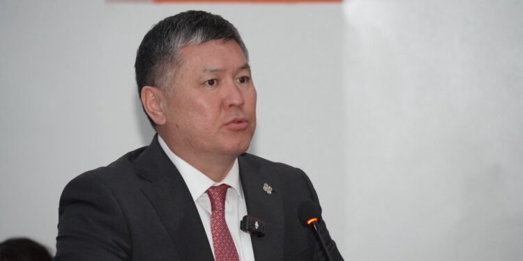 Сүхбаатарын эрүүл мэндийн салбарынхантай УИХ-ын гишүүн У.Отгонбаяр уулзалт хийв