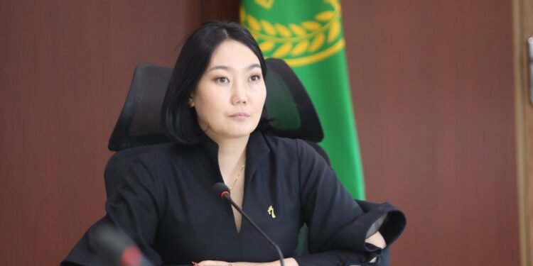 Булган | Хаваржилт хүндрэлтэй сумдад аймгийн аюулгүйн нөөцөөс өвс, тэжээлийг хөнгөлөлттэй олгоно