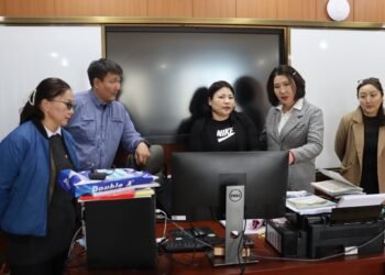 Бор-Өндөр сумын ЕБС иж бүрэн мэдээлэл зүйн танхимтай боллоо