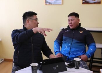 Халхгол суманд “Орон нутгийн хөгжлийн төв” байгуулах талаар ЖДҮ эрхлэгчидтэй санал солилцлоо