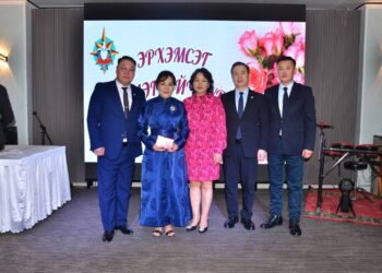 Бор-Өндөр | “Эрхэмсэг эмэгтэйчүүд” хүндэтгэлийн арга хэмжээ зохион байгуулагдлаа