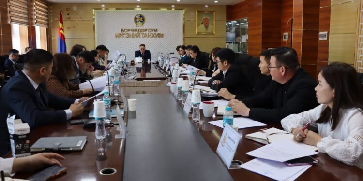 Бор-Өндөр сумын ИТХ-ын наймдугаар хуралдаан эхэллээ